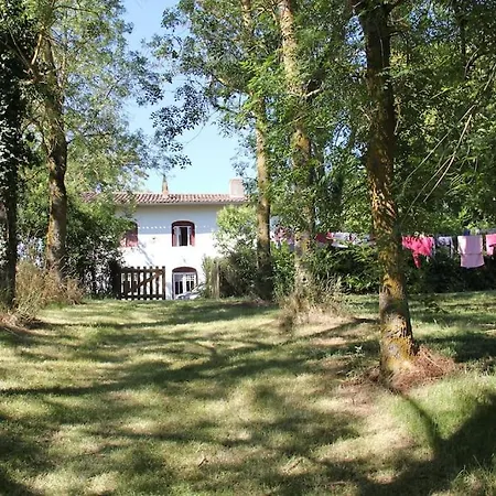 Avec Grand Et Park Arbore Дом отдыха *