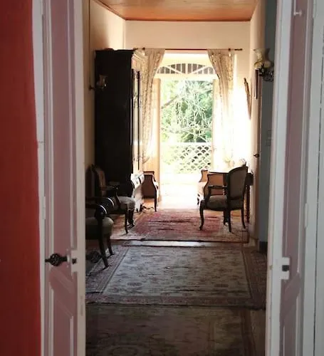 Сasa de vacaciones Avec Grand Et Park Arboré *